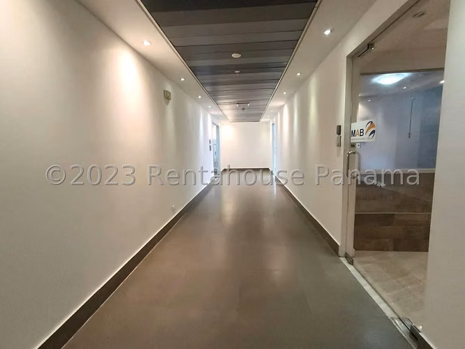 Venta de Oficina en Obarrio 25PPM8749 - Imagen 15