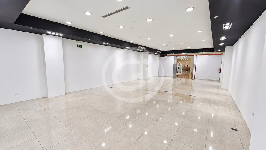 Venta Locales Comerciales Westland Mall 262.5m² Frente a Arrocha - Imagen 10