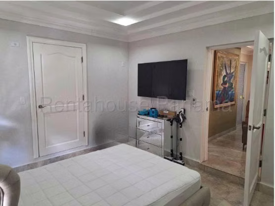 Casa en venta San Francisco 27-2079 MMM