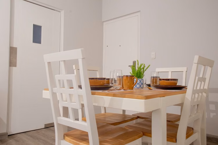 Alquiler de Apartamento Calle 50 Bella Vista Full Amueblado y Terraza - Imagen 3