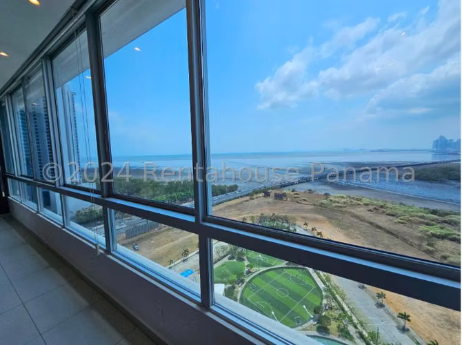 Apartamento en venta Costa del Este 27-1881 MMM