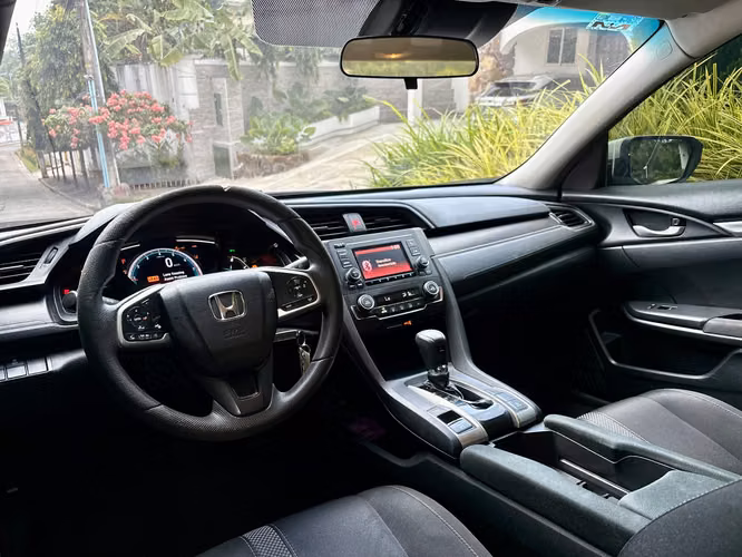 Honda Civic Sport Automático  - Imagen 4