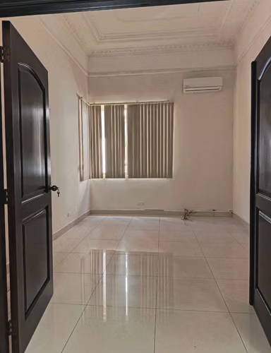 Casa en Alquiler en Obarrio – Ideal para Uso Comercial o Residencial/Spacious House for Rent in Obarrio – Commercial or  - Imagen 4