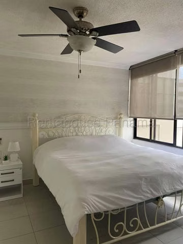 Se alquila apartamento en Punta Paitilla GCEA27-183