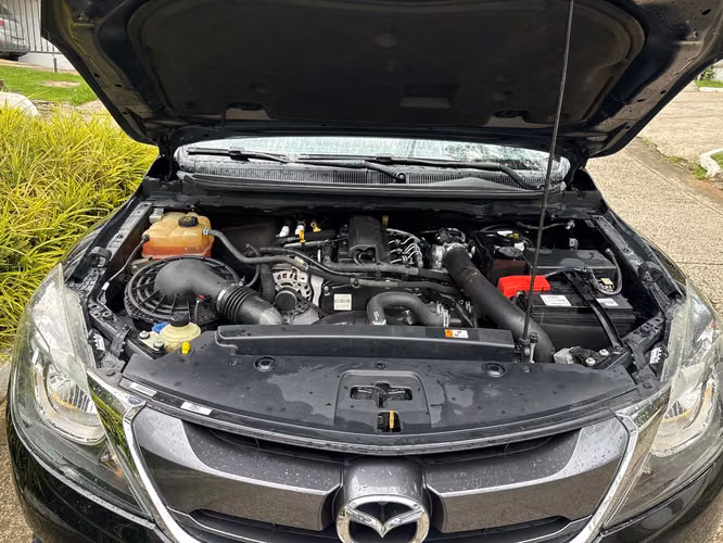 Mazda BT-50 Manual Año 2020  - Imagen 10