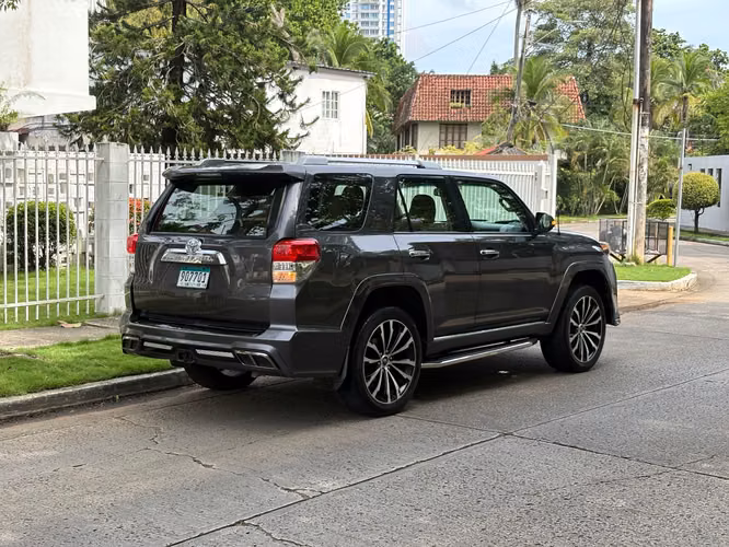 4Runner Automático 4x4 Japonés  - Imagen 10