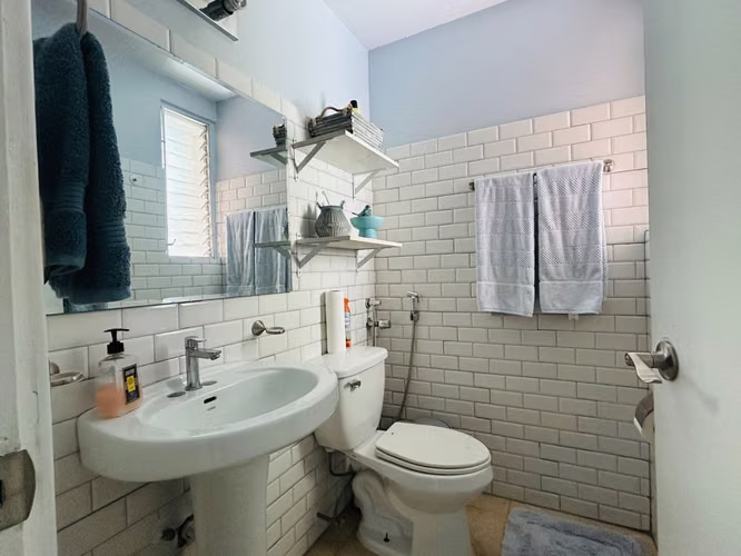 APARTAMENTO DE SEGUNDA A LA VENTA $160,000.00 , 147 M2 , UBICACION 12 DE OCTUBRE - Imagen 14