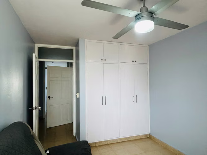 APARTAMENTO DE SEGUNDA A LA VENTA $160,000.00 , 147 M2 , UBICACION 12 DE OCTUBRE - Imagen 9