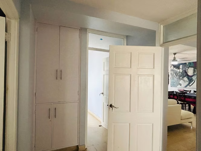 APARTAMENTO DE SEGUNDA A LA VENTA $160,000.00 , 147 M2 , UBICACION 12 DE OCTUBRE - Imagen 13