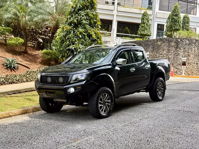Nissan Frontier NP300 4x4 Manual XLE Año 2020