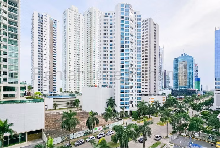 Apartamento en venta Costa del Este 27-1300 MMM