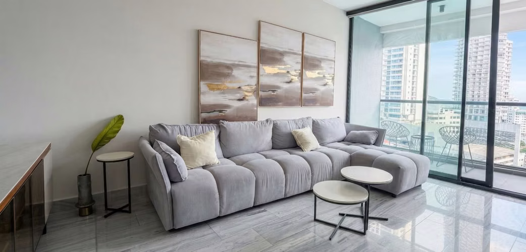 Apartamento en Bella Vista I con balcón y vista espectacular