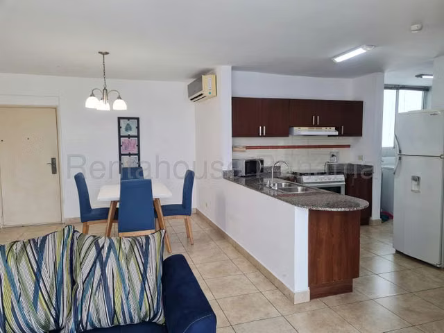 Apartamento amoblado en alquiler PH Kubic, El Cangrejo IH27-2387