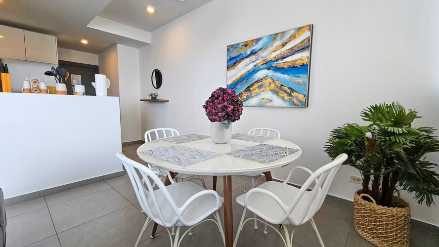 Apt Amoblado de 1 Habitación en Vía España - 49.30 m2 - Imagen 4