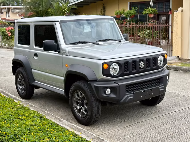 Suzuki Jimny Automático 4x4 Nuevo 5 años Garantía  - Imagen 9