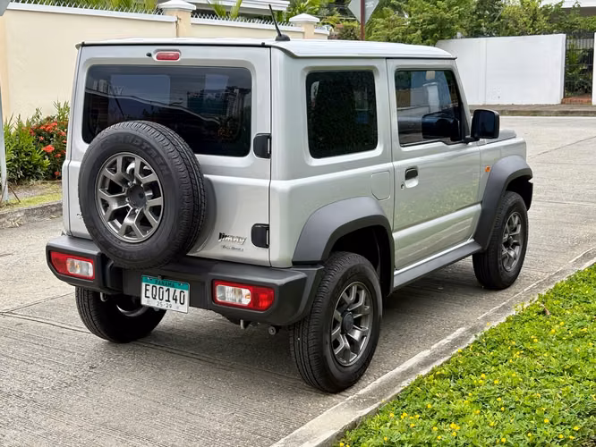 Suzuki Jimny Automático 4x4 Nuevo 5 años Garantía  - Imagen 13