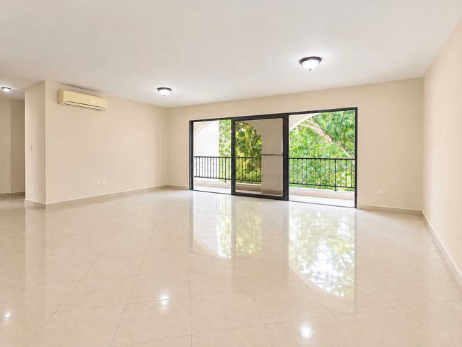  Alquiler  de apartamento en Courtyard Embassy Club 27MVCH2439