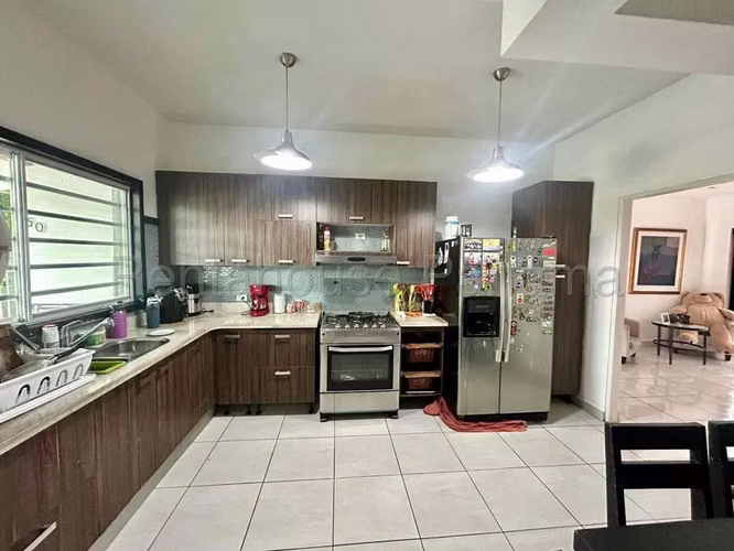 Venta de Casa en Altos de Panama 27LGG151 - Imagen 5
