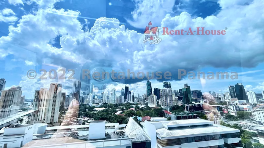 Amplia Oficina en Venta en Punta Pacifica  Negociable !! 27*1738Mfk