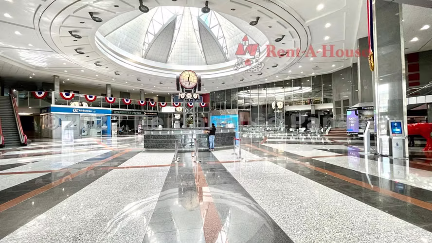 Amplia Oficina en Venta en Punta Pacifica  Negociable !! 27*1738Mfk