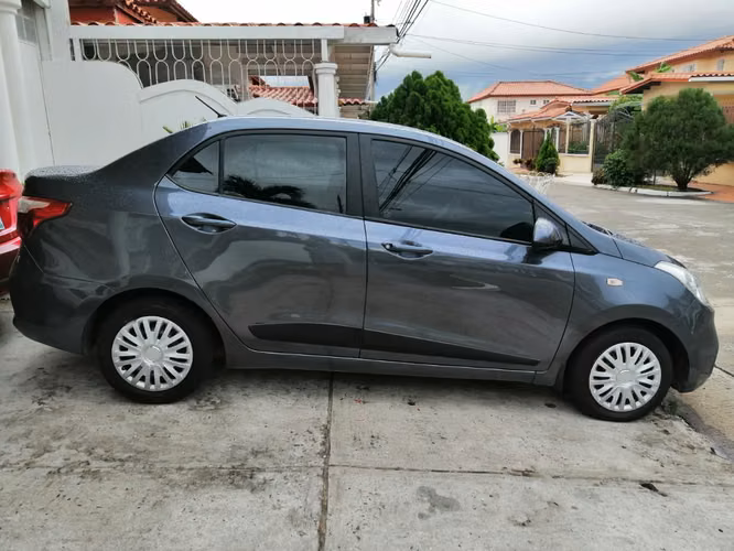 Alquiler de Hyundai Accent, Grandi10 desde $150 semanal - Imagen 8