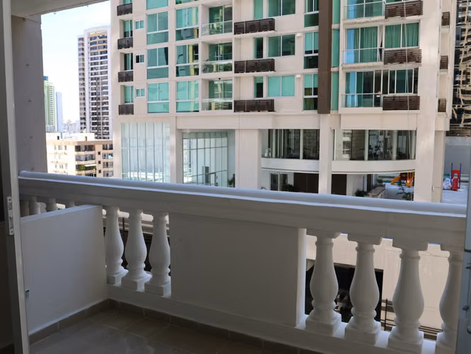Venta de Apartamento en Obarrio, PH Sophia