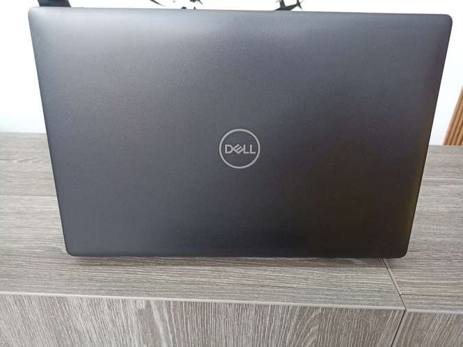 Dell Latitude 5400