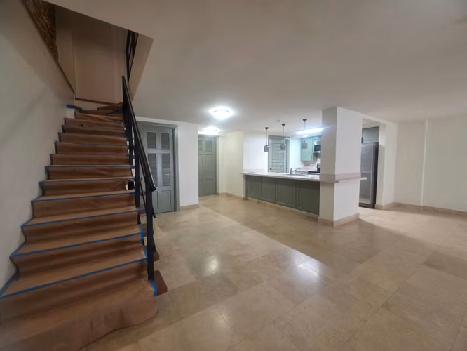 Alquilo espectacular apartamento remodelado en Casco Antiguo Panamá 