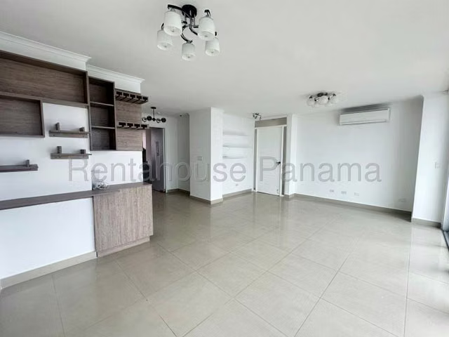 J2414GRR Alquiler de Apartamento en Costa del Este 