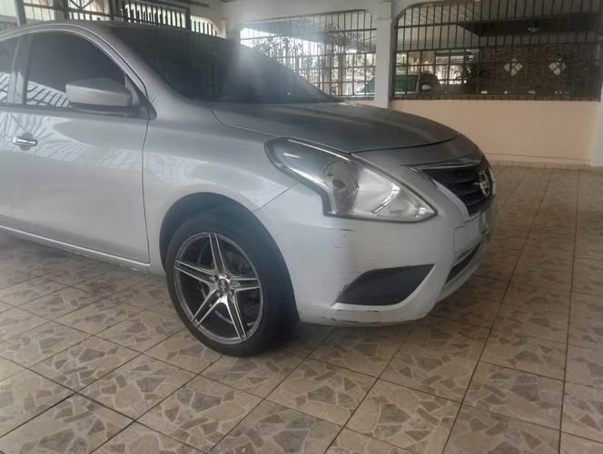 Se vende Nissan Versa 2015 usado - Imagen 8