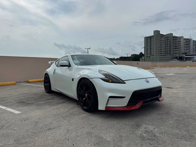 NISSAN 370Z 2014 14,900.00$