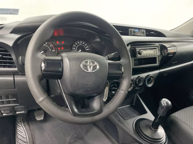 TOYOTA HILUX - 2026 - PPHX - Automarket