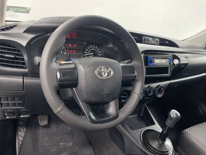 TOYOTA HILUX - 2025 - PPHX - Automarket