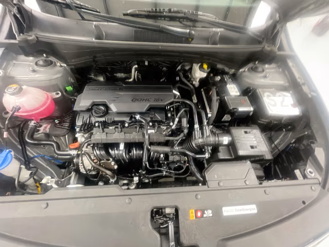 KIA SPORTAGE - 2023 - PR-SPAX - Automarket - Imagen 3