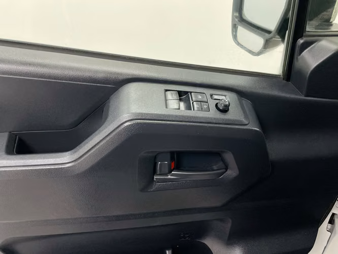 TOYOTA HIACE - 2025 - HH - Automarket - Imagen 4