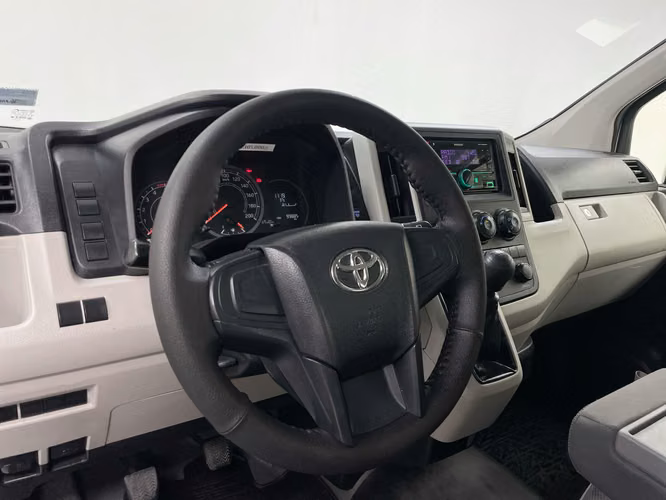 TOYOTA HIACE - 2025 - HH - Automarket - Imagen 6