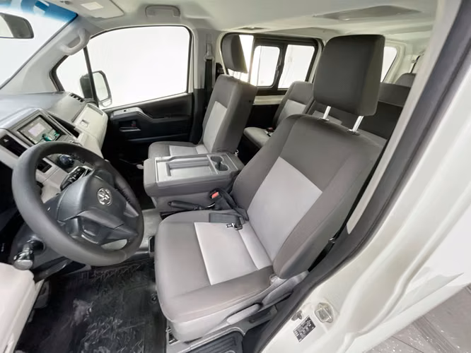TOYOTA HIACE - 2025 - HH - Automarket - Imagen 5
