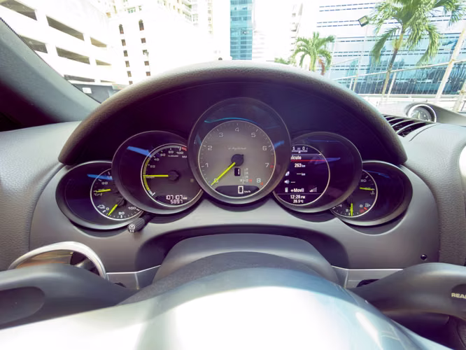 Porsche Cayenne S e-Hybrid - Imagen 16