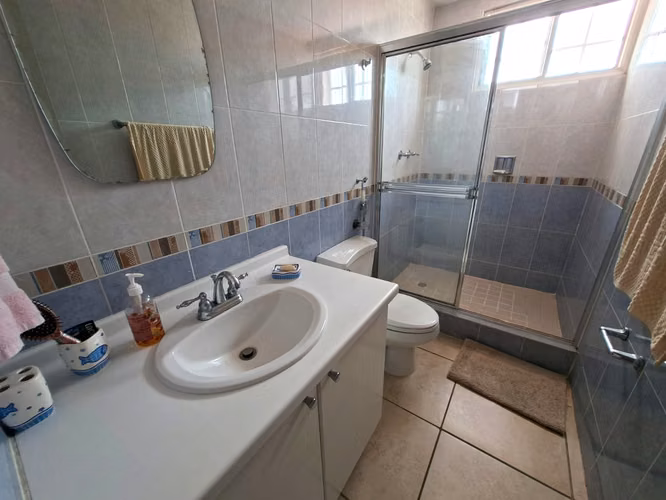 271465. Se vende a excelente precio casa en Brisas Village, 268m de terreno - Imagen 7