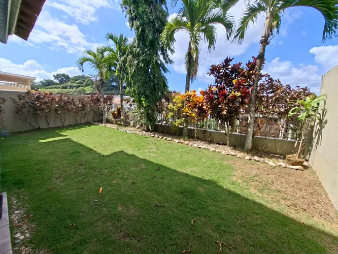 271465. Se vende a excelente precio casa en Brisas Village, 268m de terreno - Imagen 3