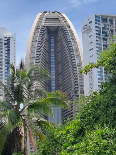 VENDO PH TOC (THE OCEAN CLUB , PUNTA PACIFICA 