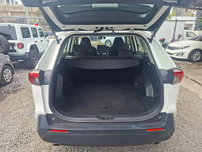 Toyota rav4 2023