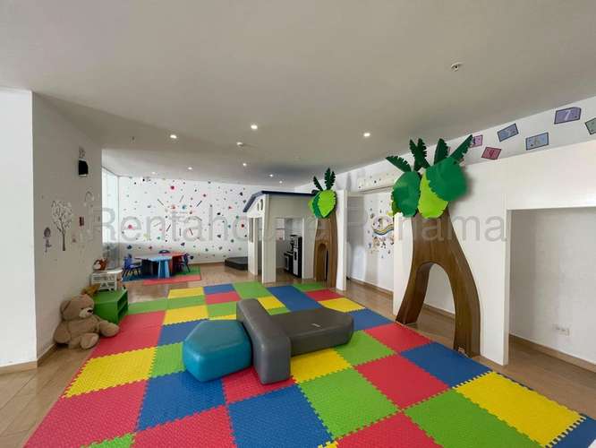 273228. Se alquila apartamento amoblado 107.84m, 2 recámaras, 3 baños, balcón, 2 parkings, pisos de mármol. - Imagen 17