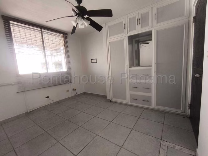 Se Vende Apartamento en Via España YDU - Imagen 16