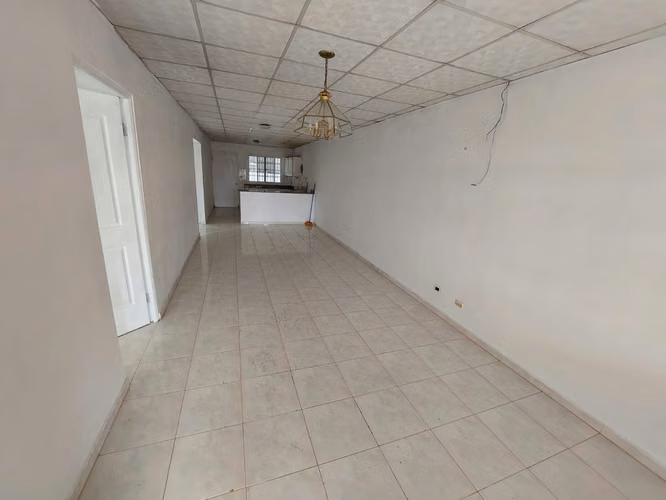 VENDO O ALQUILO CASA CON OPCIÓN A COMPRA VILLA DEL CARMEN LA CHORRERA  - Imagen 9