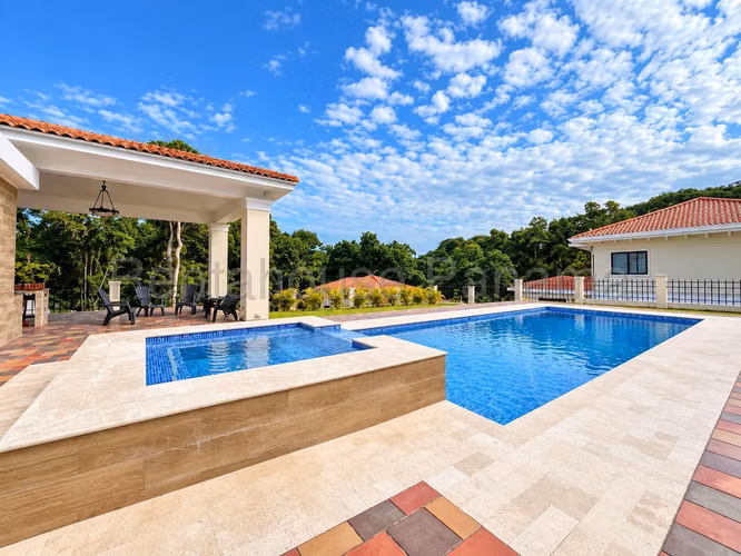 Se Vende Casa en Clayton YDU - Imagen 10