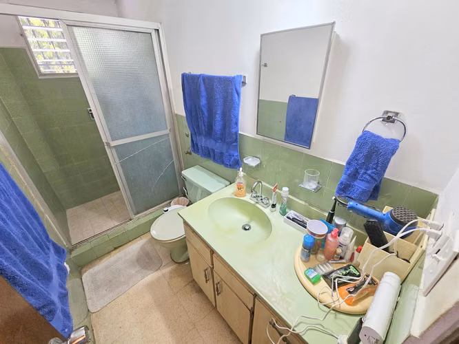 Venta de Casa en Esquina con Enorme Patio en Altos de La Loma - Pueblo Nuevo. Precio Negociable - Imagen 16