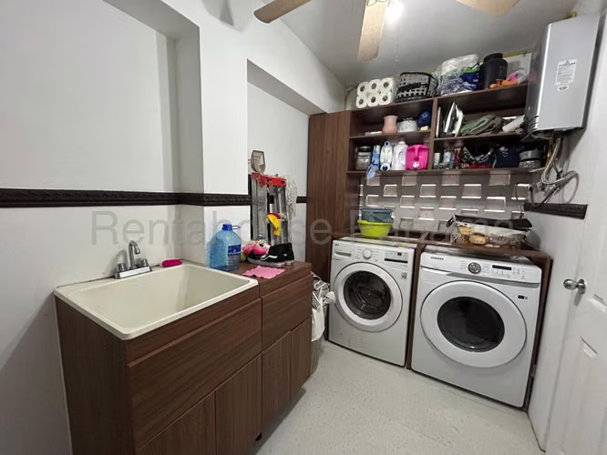 Se Vende Apartamento en El Carmen MDV27-2444