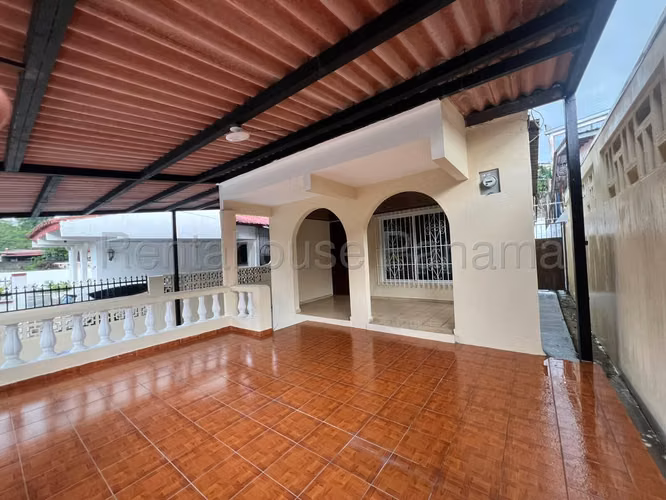 ALQUILER DE CASA BETANIA HQ - Imagen 6