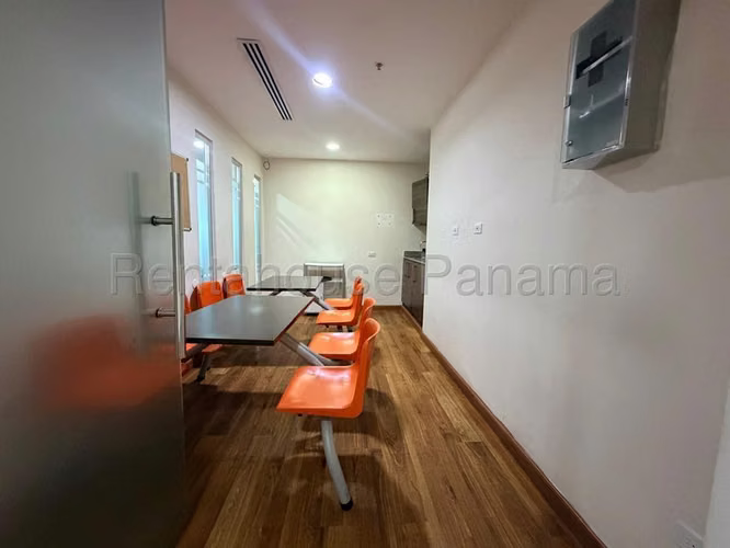 Oficina Premium en Venta en Oceania Business Plaza, Punta Pacífica – 3 Parkings - Imagen 9